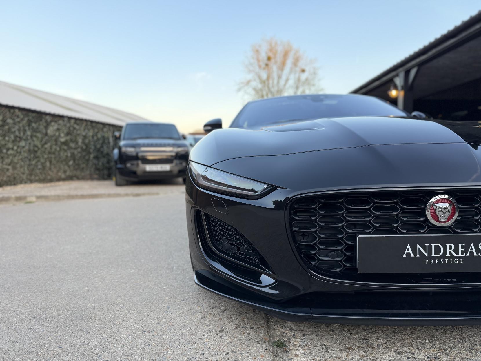 Jaguar F-Type 5.0 V8 R-Dynamic Black Coupe 2dr Petrol Auto Euro 6 (s/s) (450 ps)