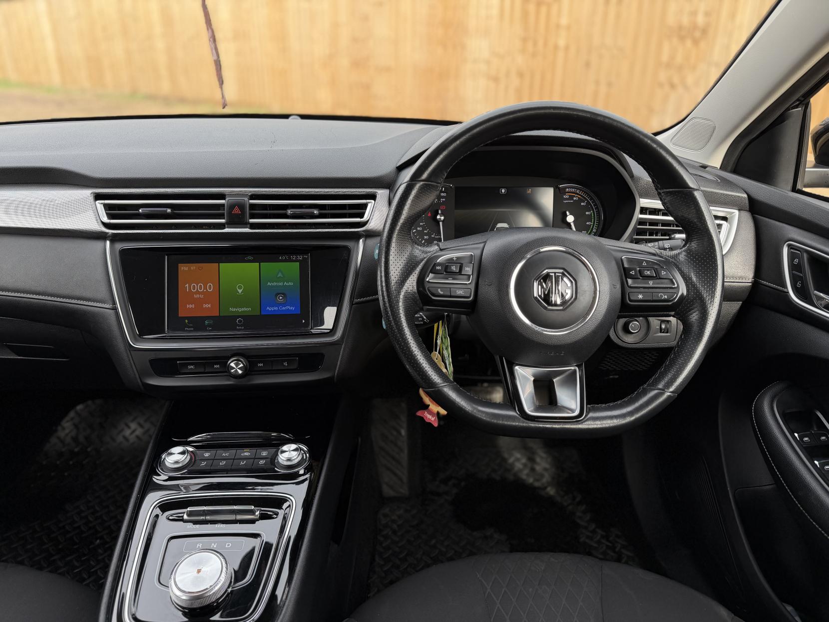 MG MG5 61.1kWh Excite Long Range Estate 5dr Electric Auto (156 ps)