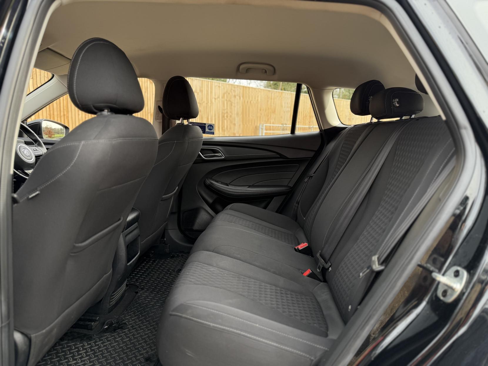 MG MG5 61.1kWh Excite Long Range Estate 5dr Electric Auto (156 ps)