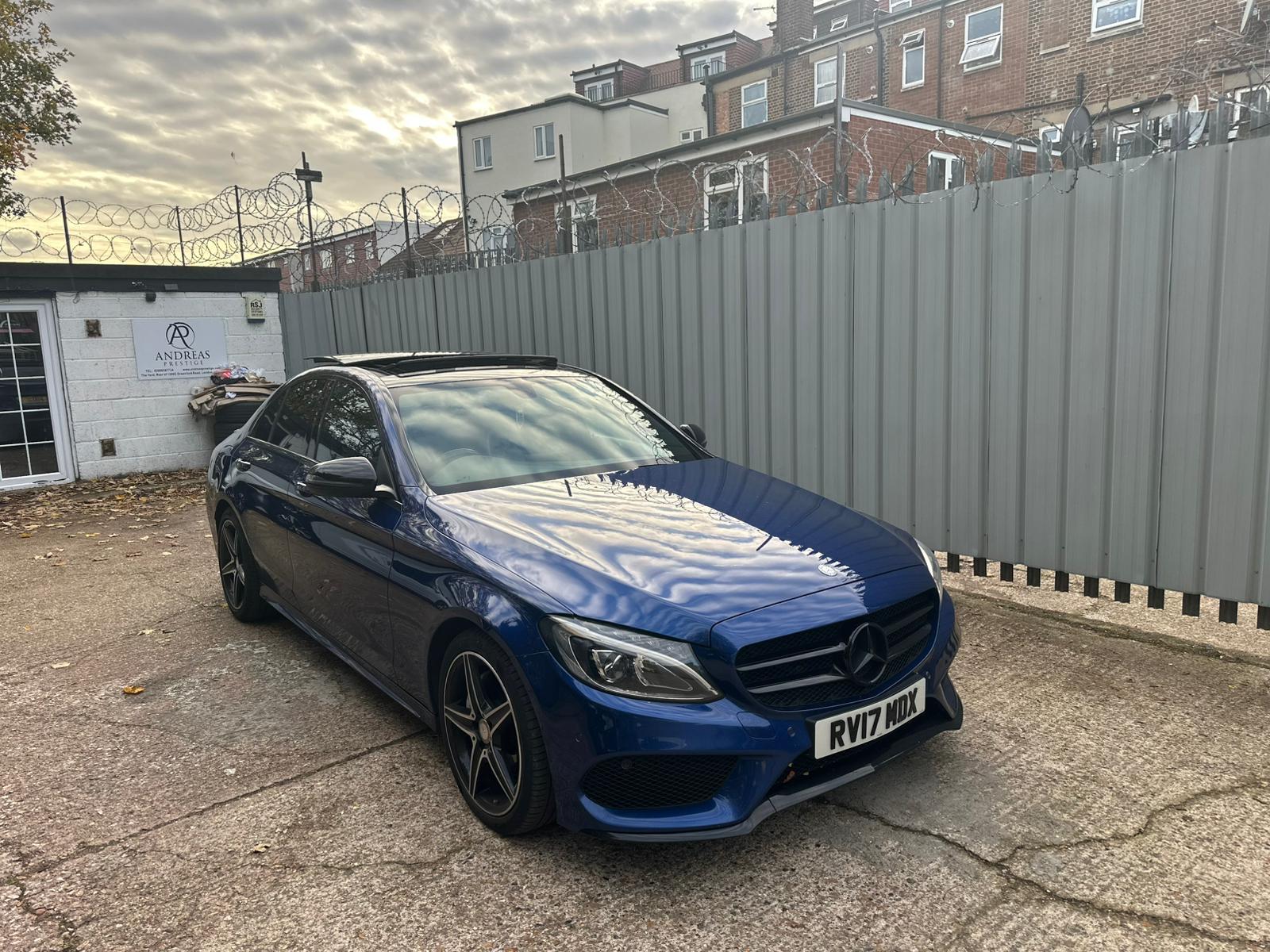 Mercedes-Benz C Class 2.1 C220d AMG Line (Premium) Saloon 4dr Diesel G-Tronic+ Euro 6 (s/s) (170 ps)