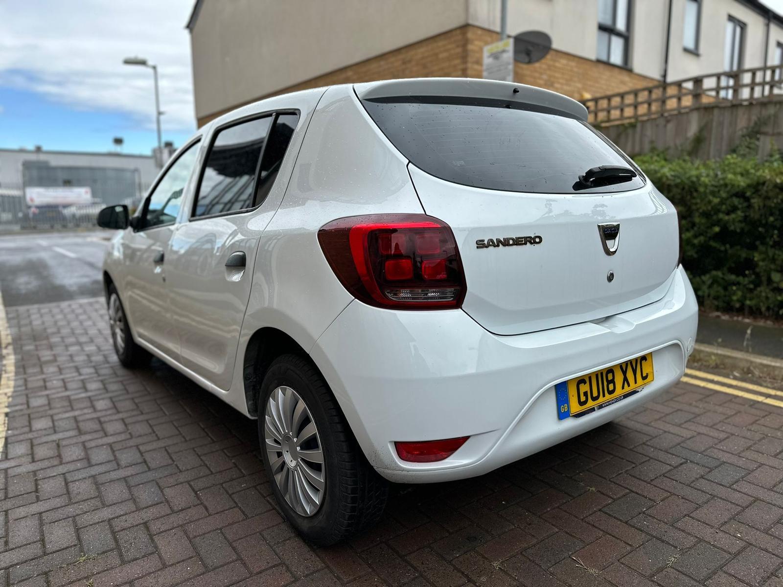 Dacia Sandero 1.0 SCe Ambiance Hatchback 5dr Petrol Manual Euro 6 (75 ps)