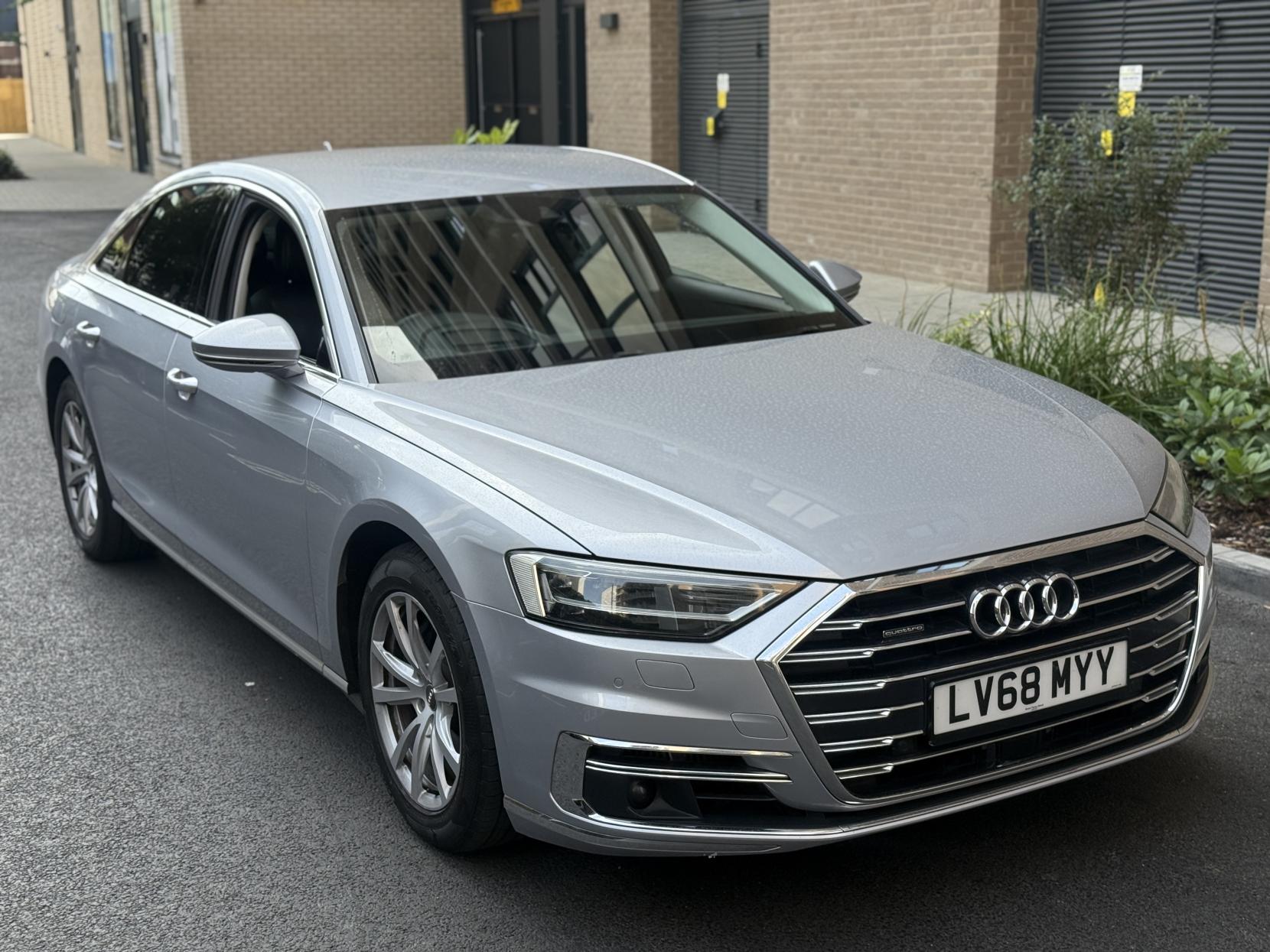 Audi A8 3.0 TDI V6 50 Saloon 4dr Diesel Tiptronic quattro Euro 6 (s/s) (286 ps)