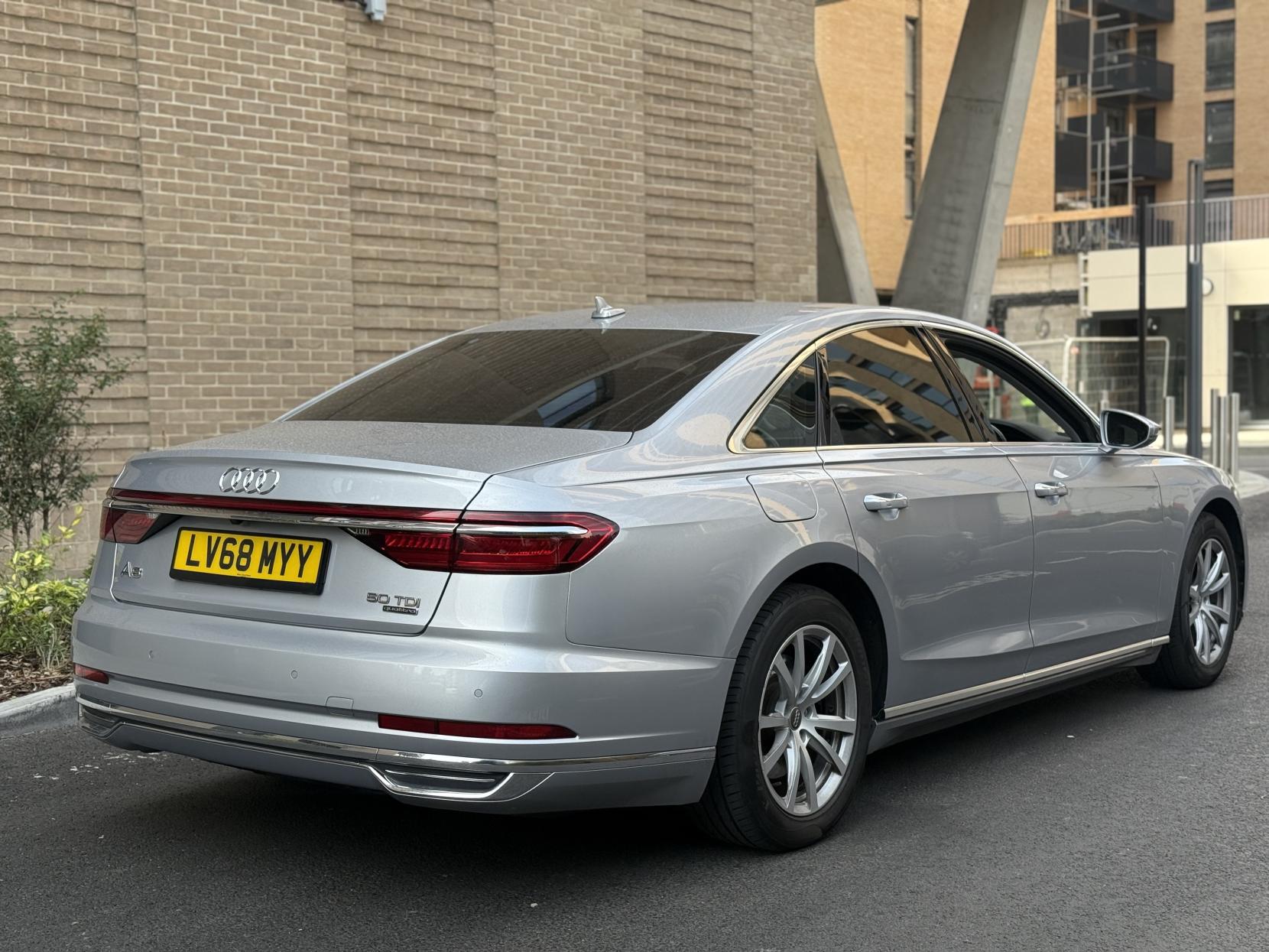 Audi A8 3.0 TDI V6 50 Saloon 4dr Diesel Tiptronic quattro Euro 6 (s/s) (286 ps)