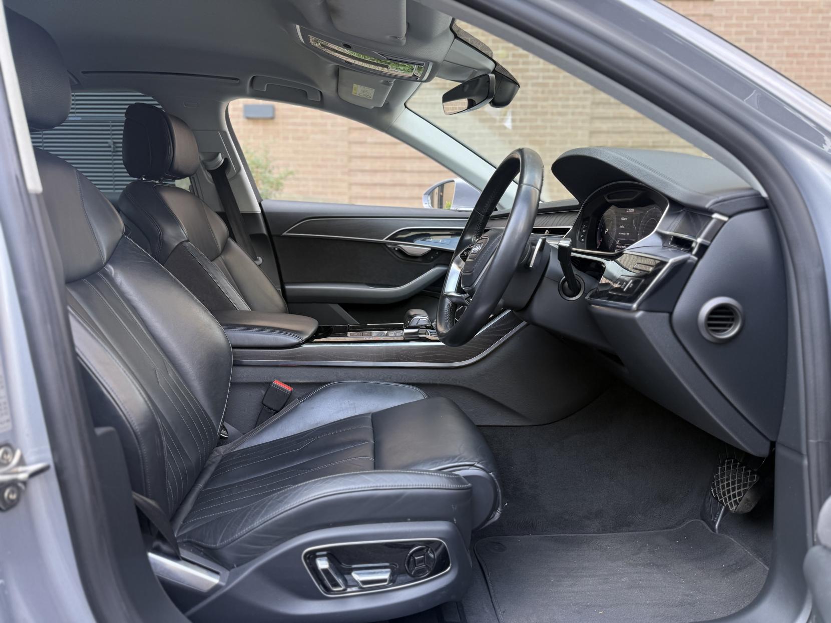 Audi A8 3.0 TDI V6 50 Saloon 4dr Diesel Tiptronic quattro Euro 6 (s/s) (286 ps)