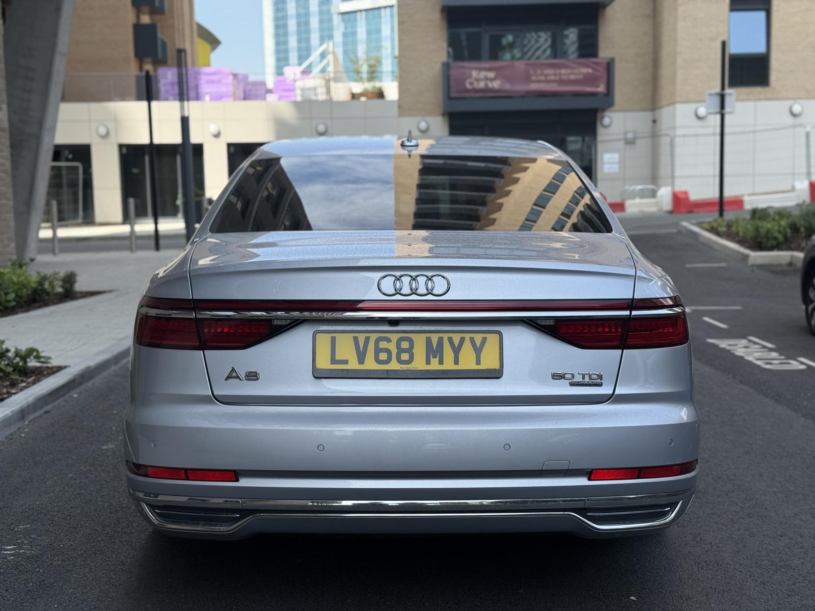 Audi A8 3.0 TDI V6 50 Saloon 4dr Diesel Tiptronic quattro Euro 6 (s/s) (286 ps)