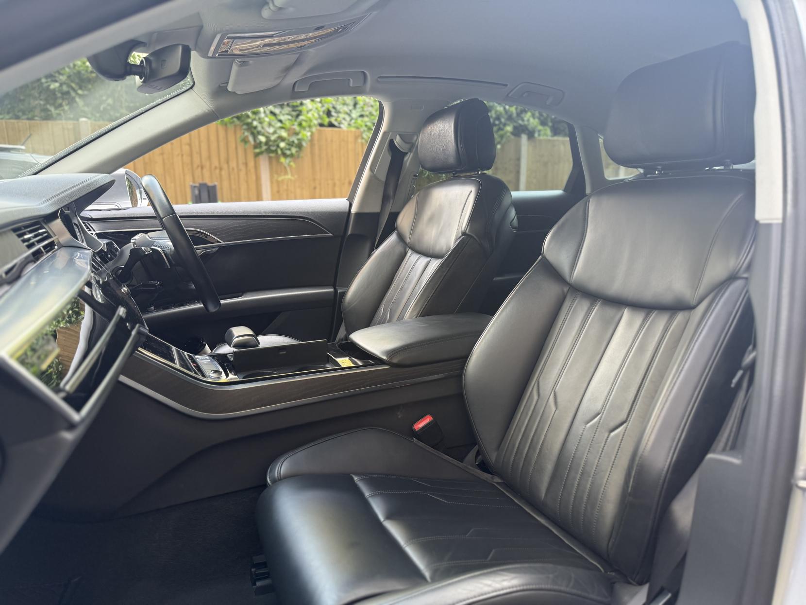Audi A8 3.0 TDI V6 50 Saloon 4dr Diesel Tiptronic quattro Euro 6 (s/s) (286 ps)