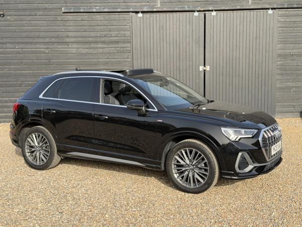 Audi Q3 2.0 TDI 35 S line SUV 5dr Diesel S Tronic Euro 6 (s/s) (150 ps)