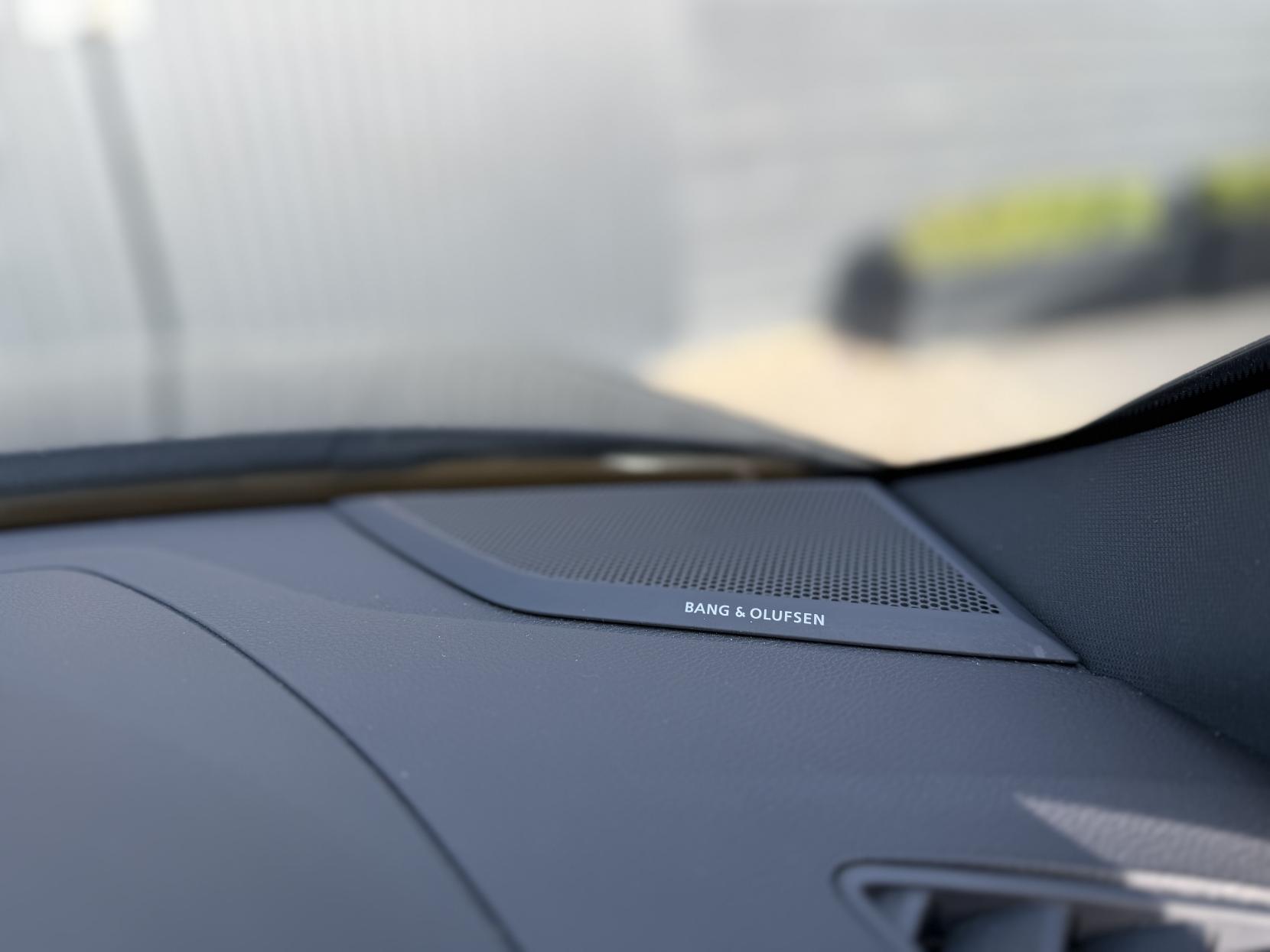 Audi Q3 2.0 TDI 35 S line SUV 5dr Diesel S Tronic Euro 6 (s/s) (150 ps)