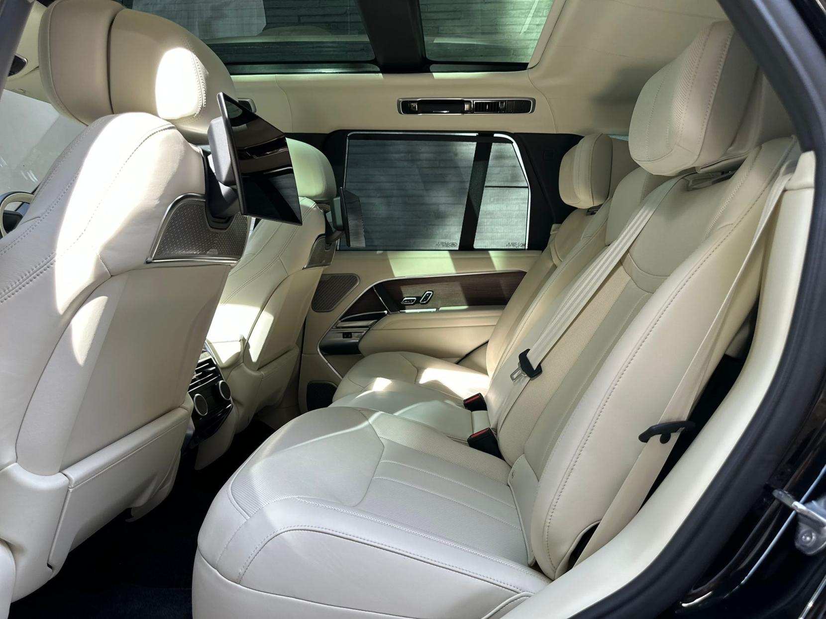 Land Rover Range Rover 4.4 P530 V8 Autobiography SUV 5dr Petrol Auto 4WD Euro 6 (s/s) (530 ps)