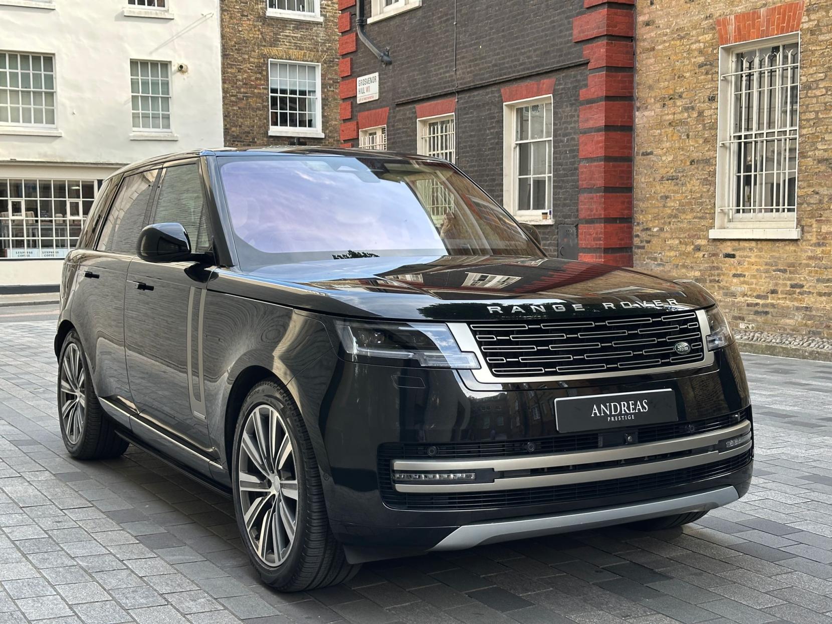 Land Rover Range Rover 4.4 P530 V8 Autobiography SUV 5dr Petrol Auto 4WD Euro 6 (s/s) (530 ps)