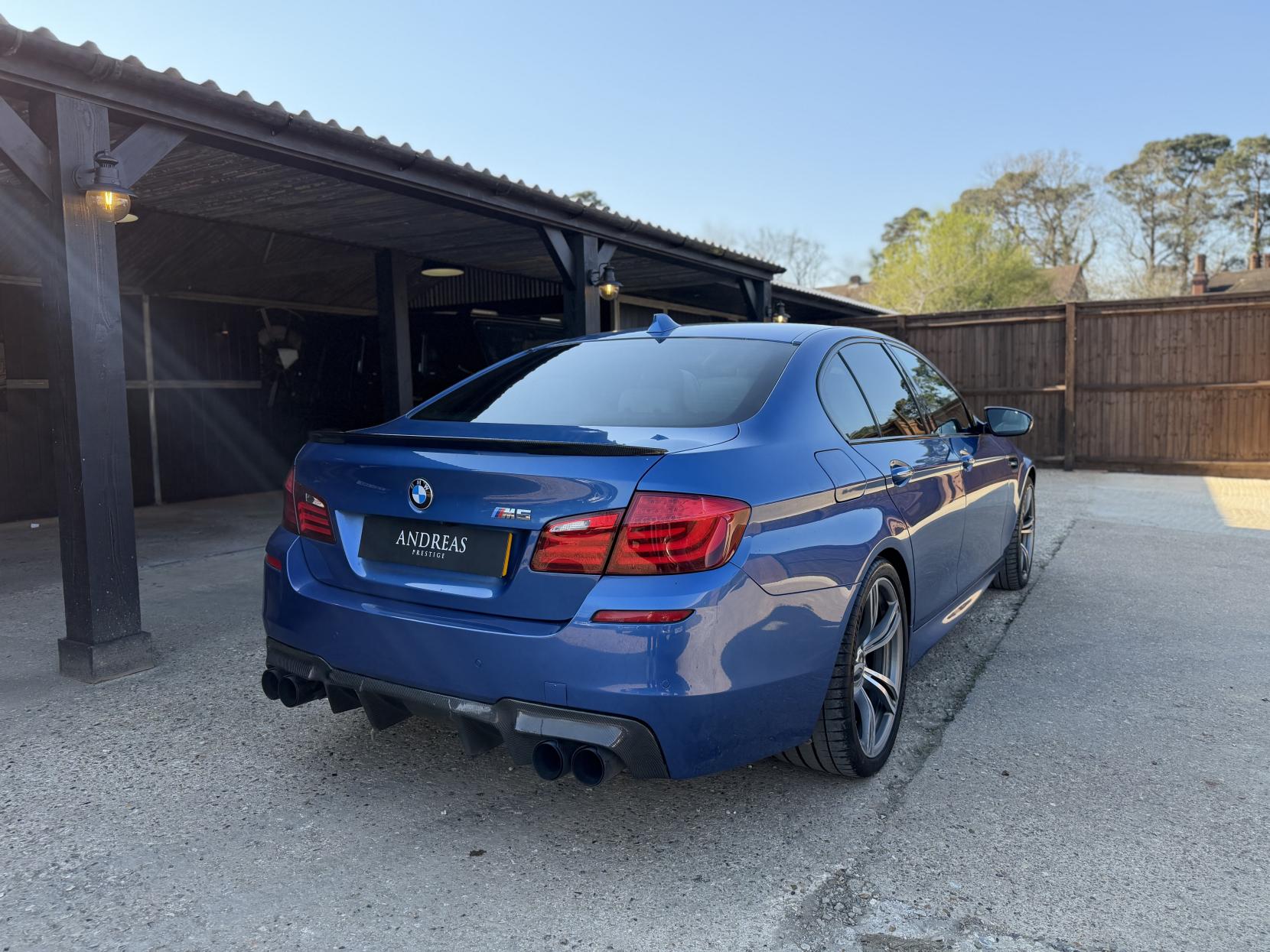 BMW M5 4.4 V8 Saloon 4dr Petrol DCT Euro 5 (s/s) (560 ps)