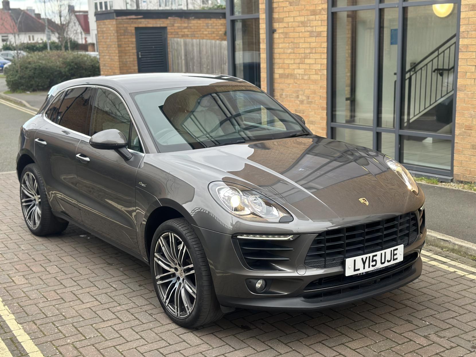 Porsche Macan 3.0 TD V6 S SUV 5dr Diesel PDK 4WD Euro 6 (s/s) (258 ps)