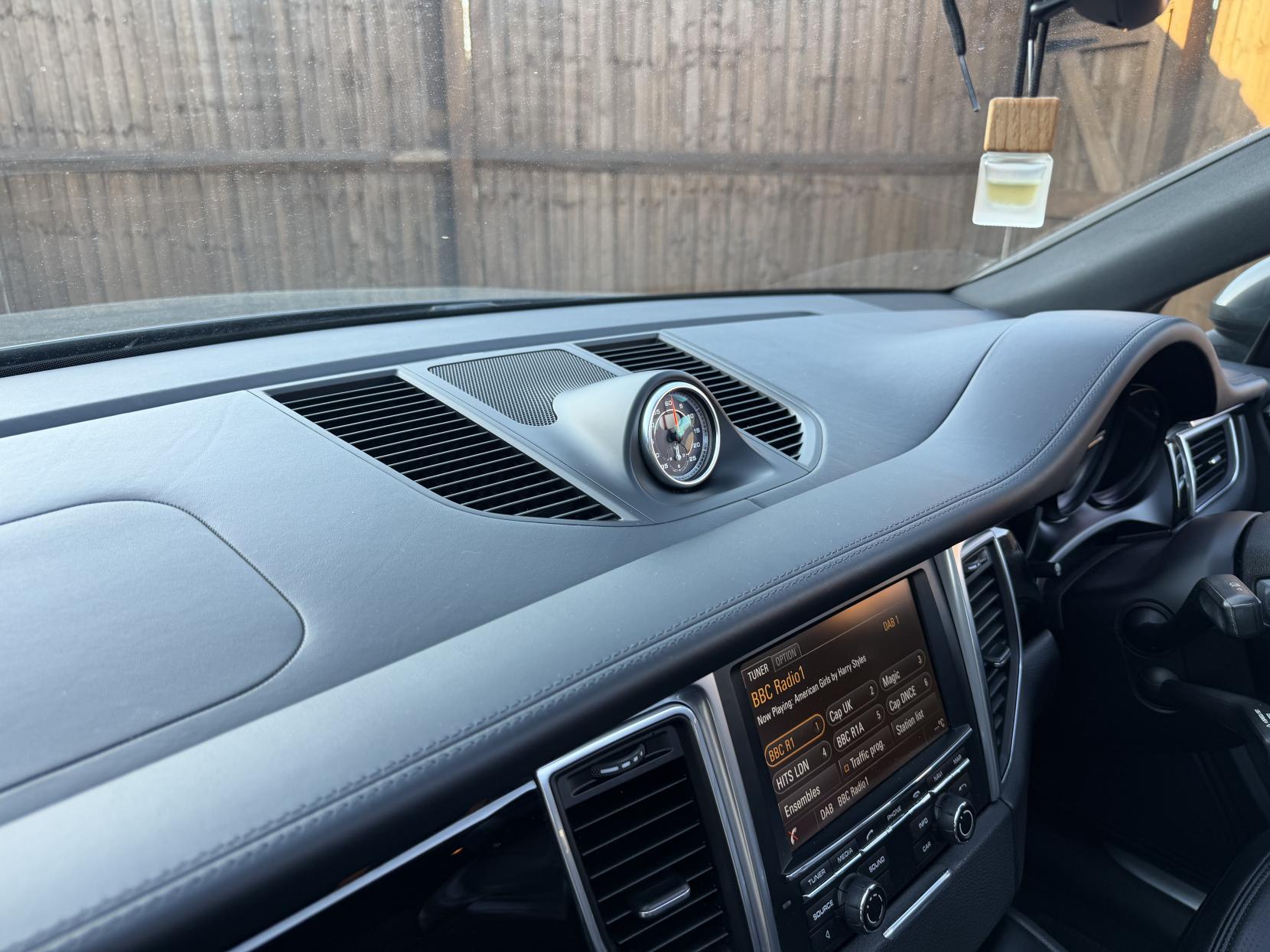 Porsche Macan 3.0 TD V6 S SUV 5dr Diesel PDK 4WD Euro 6 (s/s) (258 ps)