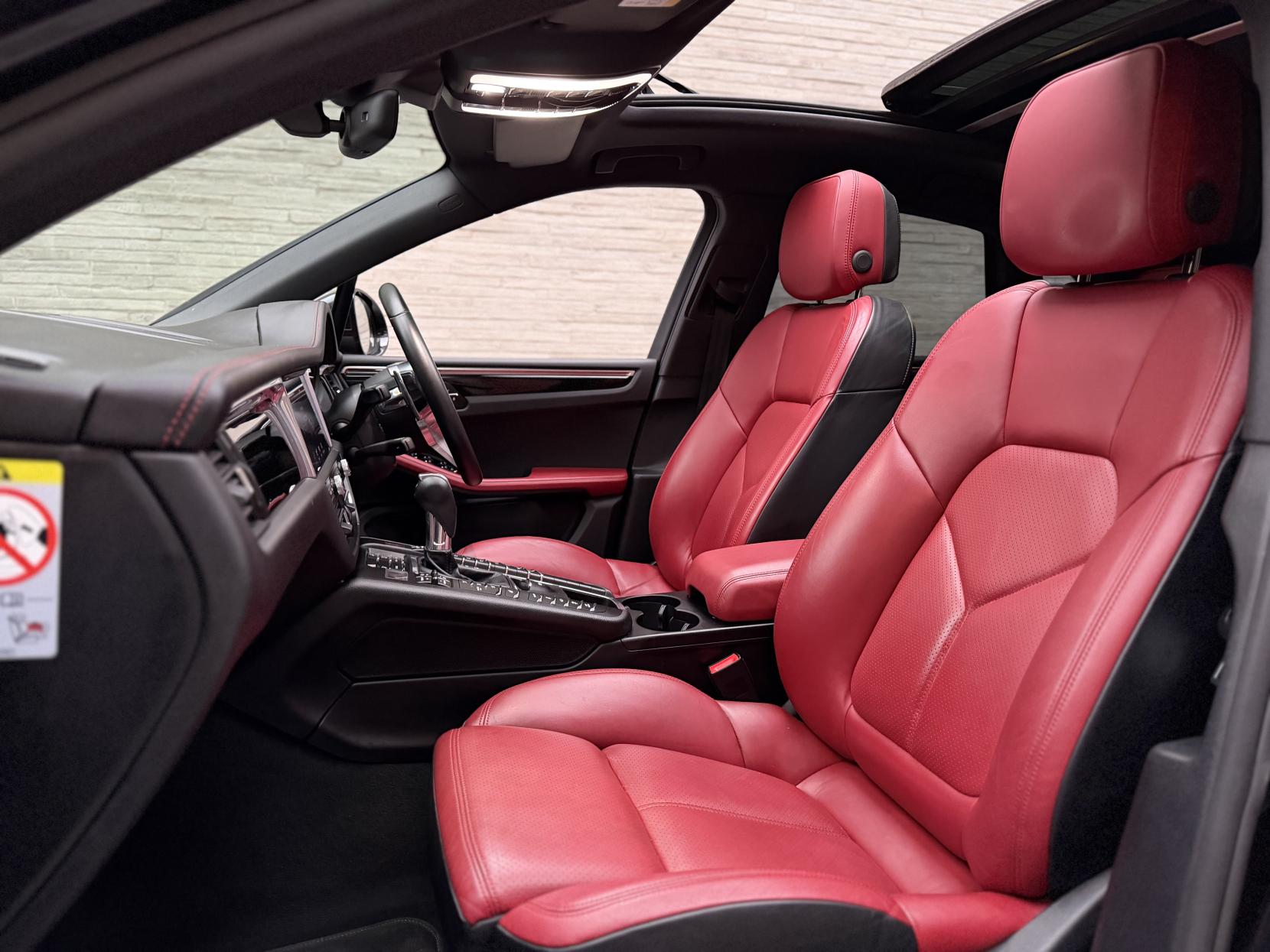 Porsche Macan 2.0 SUV (2018 - 2024)