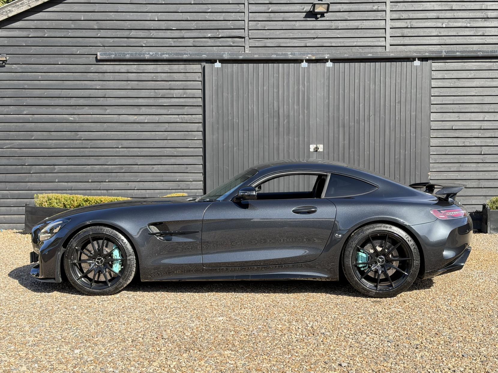 Mercedes-Benz AMG GT 4.0 V8 BiTurbo R (Premium) Coupe 2dr Petrol SpdS DCT Euro 6 (s/s) (585 ps)