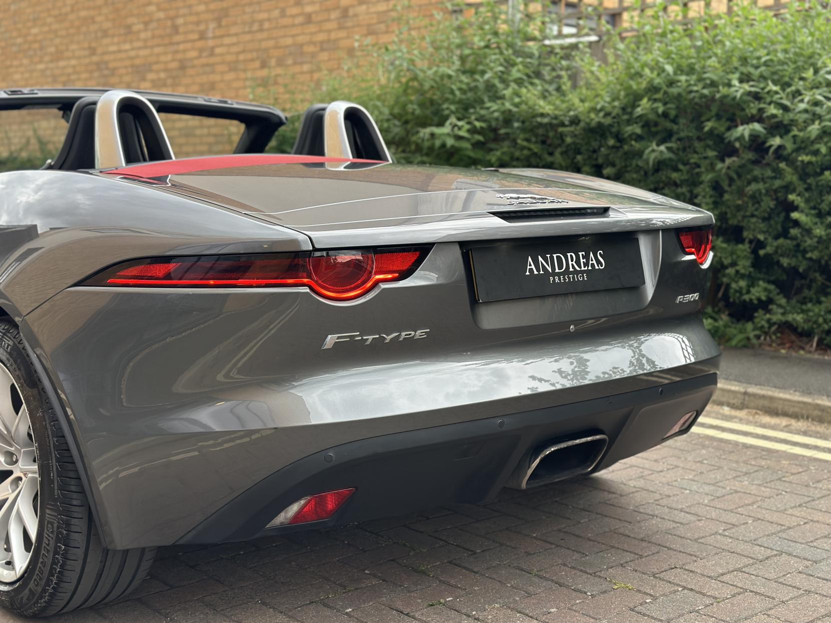 Jaguar F-Type 2.0i GPF Convertible 2dr Petrol Auto Euro 6 (s/s) (300 ps)