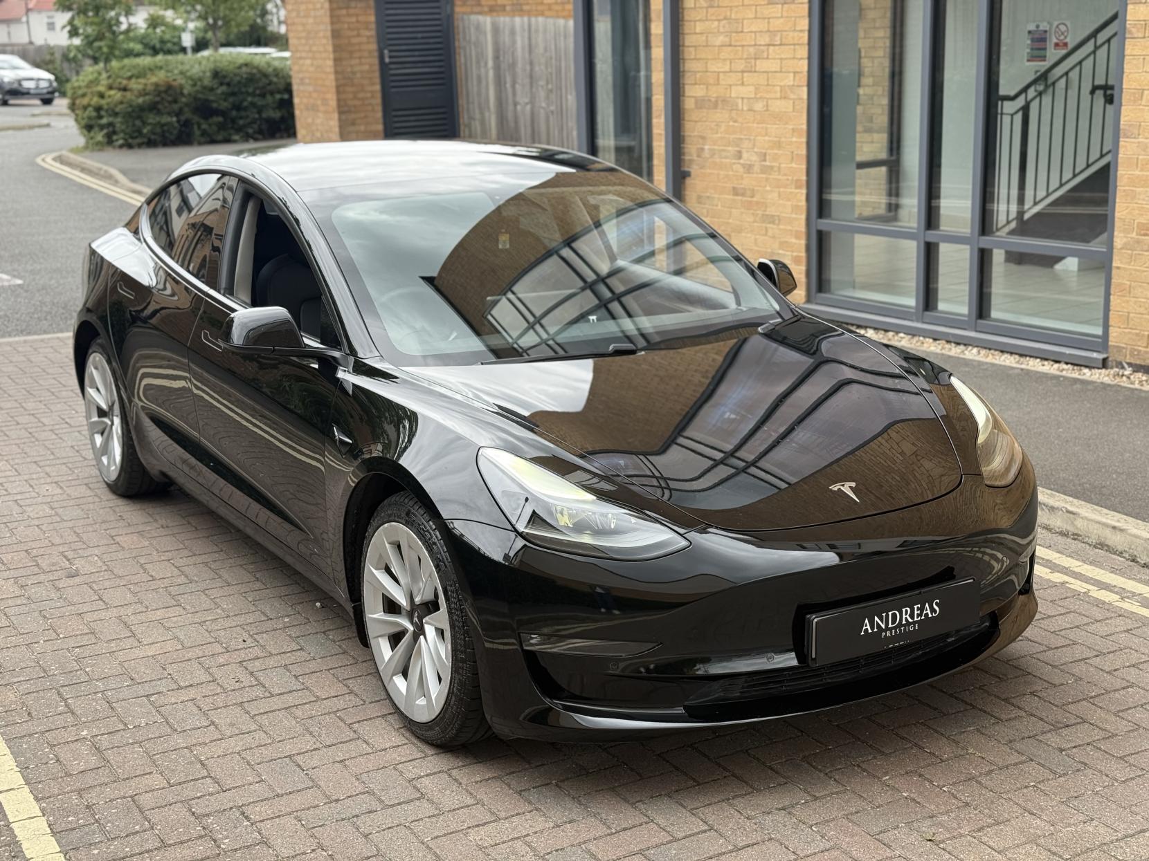 Tesla Model 3 Standard Range Plus Saloon 4dr Electric Auto RWD (241 bhp)
