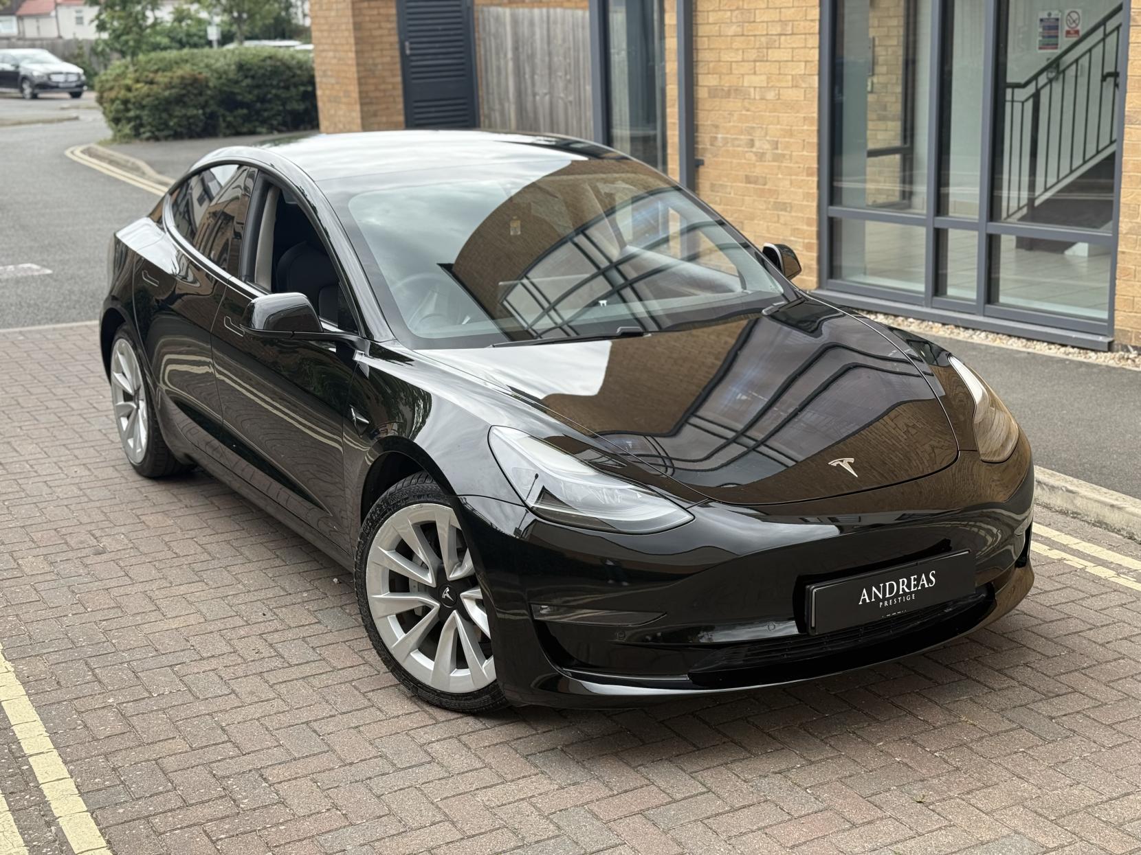 Tesla Model 3 Standard Range Plus Saloon 4dr Electric Auto RWD (241 bhp)