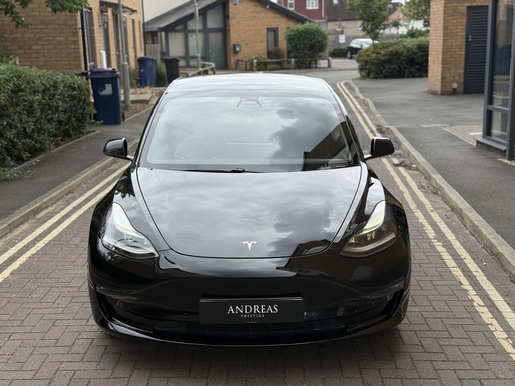 Tesla Model 3 Standard Range Plus Saloon 4dr Electric Auto RWD (241 bhp)