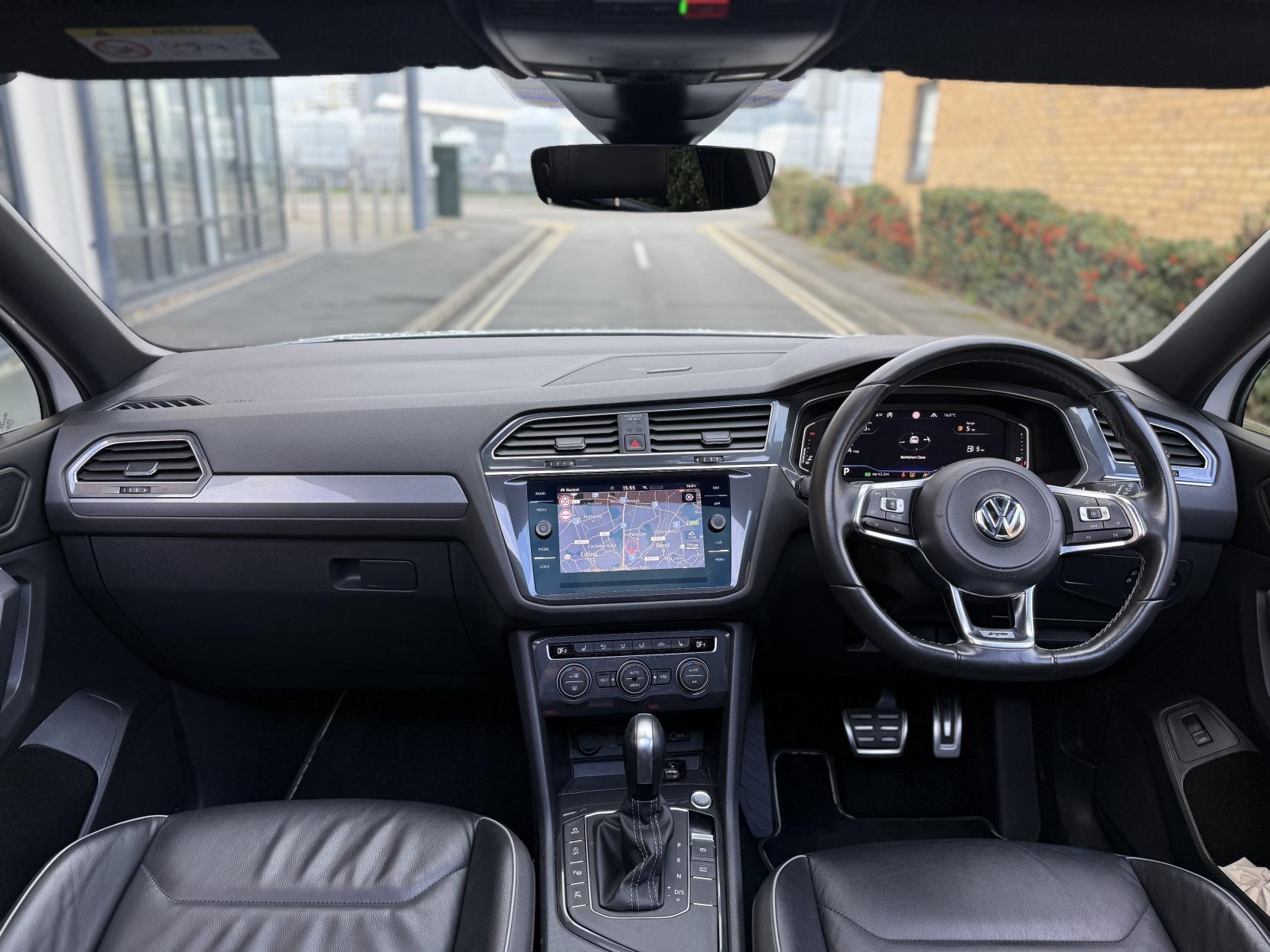 Volkswagen Tiguan Allspace 1.5 TSI EVO R-Line Tech SUV 5dr Petrol DSG Euro 6 (s/s) (150 ps)