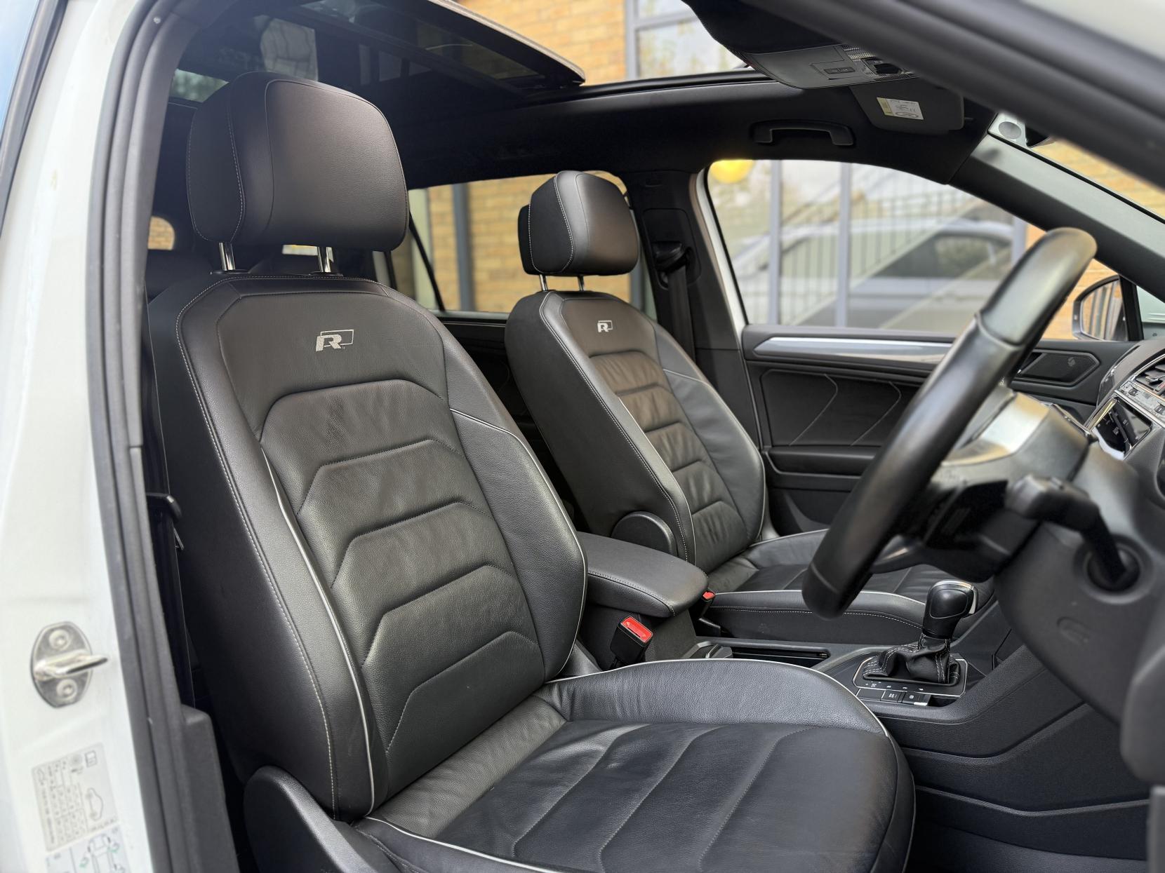 Volkswagen Tiguan Allspace 1.5 TSI EVO R-Line Tech SUV 5dr Petrol DSG Euro 6 (s/s) (150 ps)