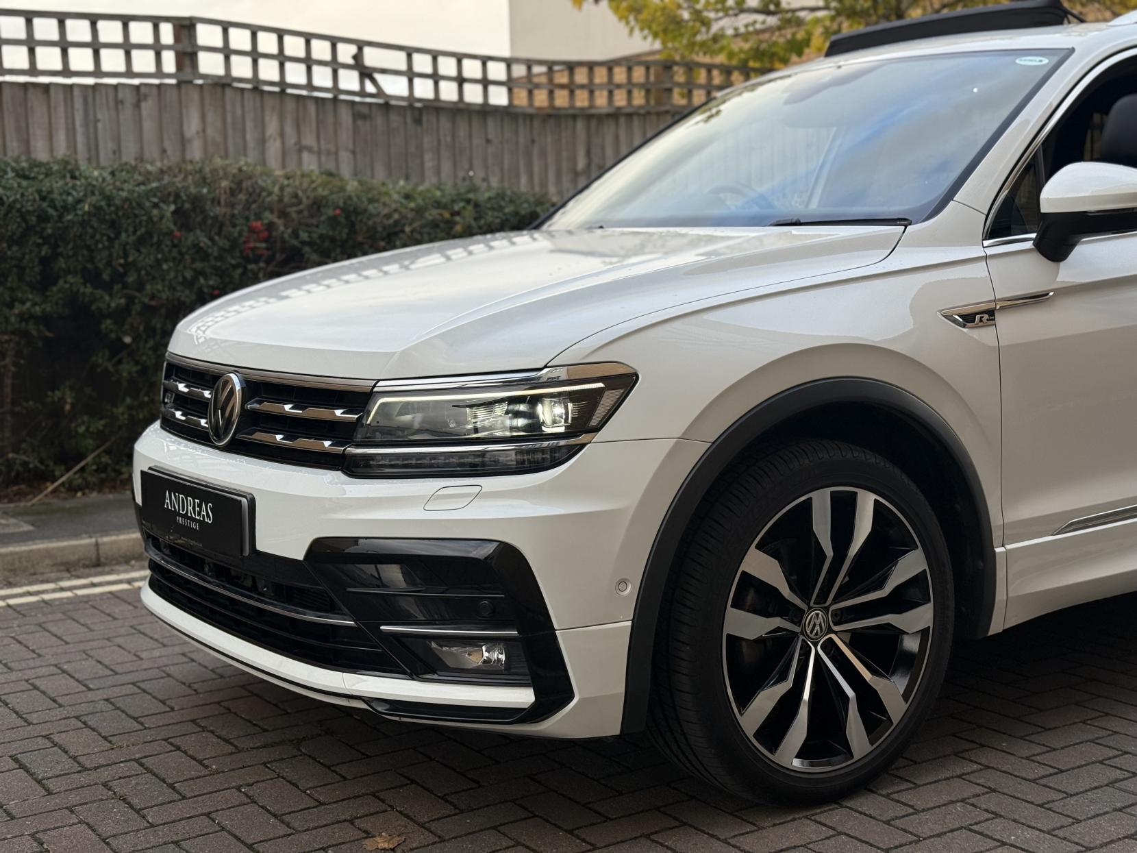 Volkswagen Tiguan Allspace 1.5 TSI EVO R-Line Tech SUV 5dr Petrol DSG Euro 6 (s/s) (150 ps)