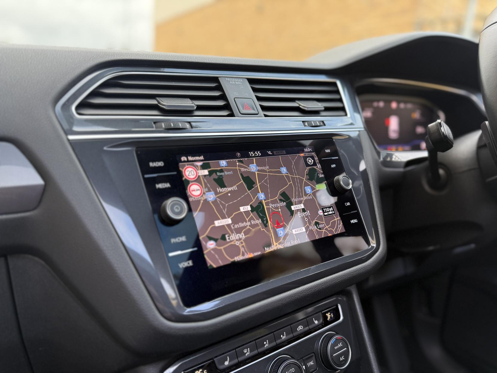 Volkswagen Tiguan Allspace 1.5 TSI EVO R-Line Tech SUV 5dr Petrol DSG Euro 6 (s/s) (150 ps)