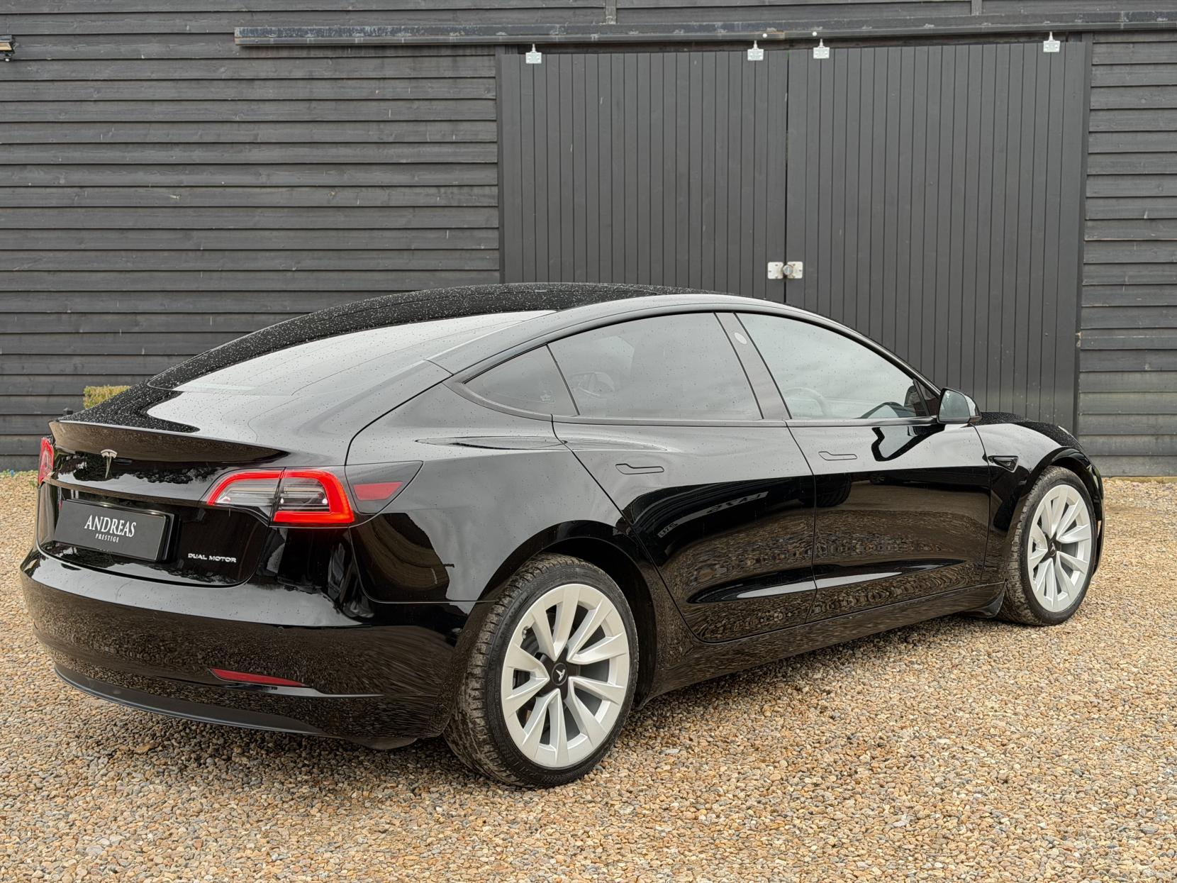 Tesla Model 3 (Dual Motor) Long Range Saloon 4dr Electric Auto 4WDE (346 ps)