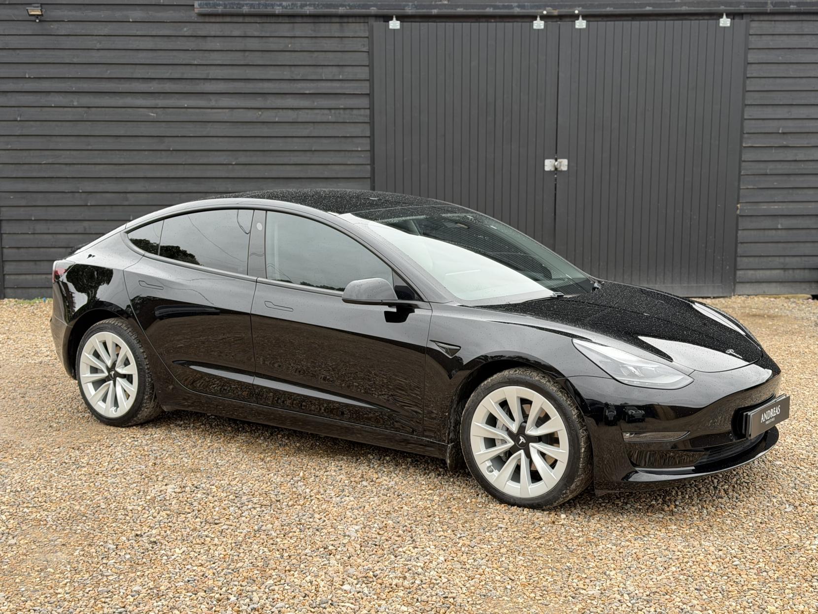 Tesla Model 3 (Dual Motor) Long Range Saloon 4dr Electric Auto 4WDE (346 ps)