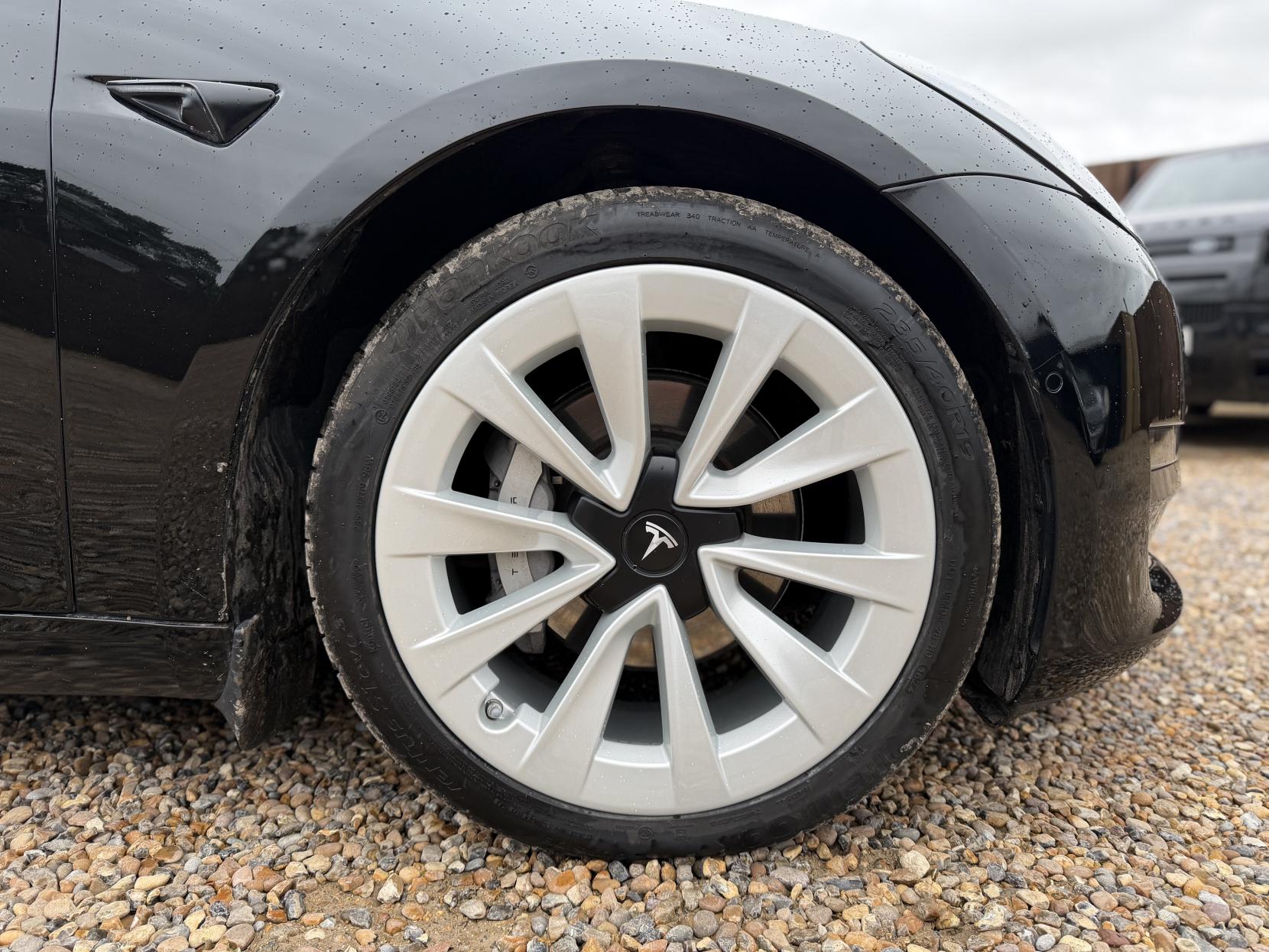 Tesla Model 3 (Dual Motor) Long Range Saloon 4dr Electric Auto 4WDE (346 ps)