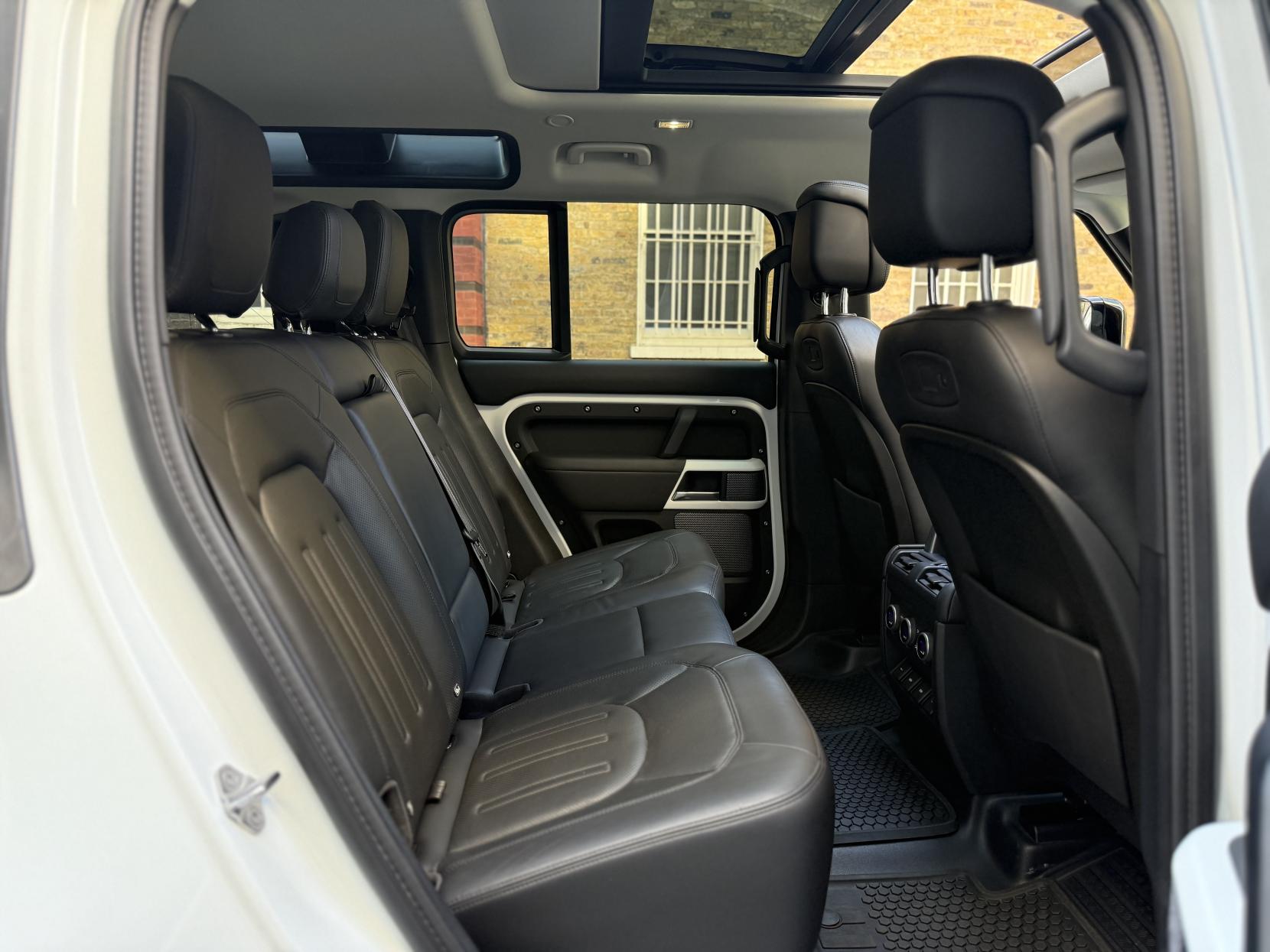 Land Rover Defender 110 2.0 Si4 HSE SUV 5dr Petrol Auto 4WD Euro 6 (s/s) (300 ps)