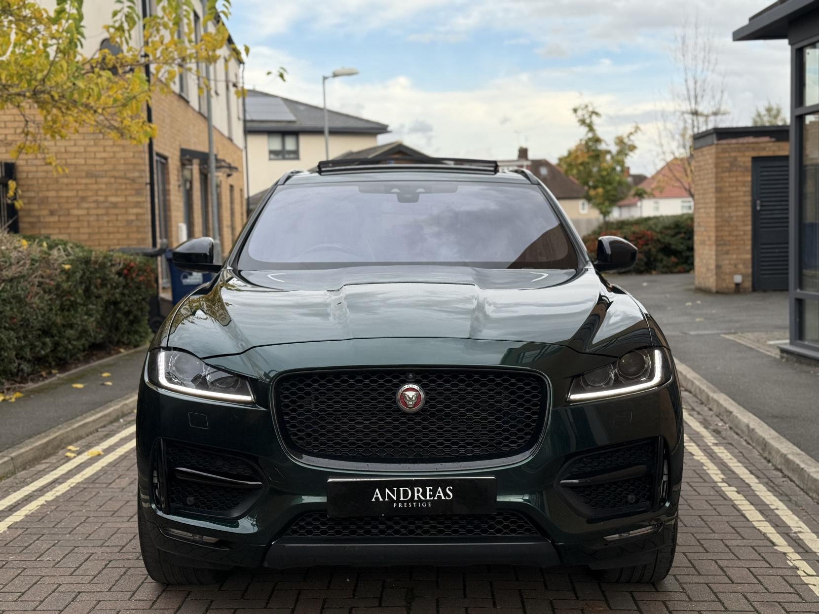 Jaguar F-PACE 2.0 D180 R-Sport SUV 5dr Diesel Auto AWD Euro 6 (s/s) (180 ps)